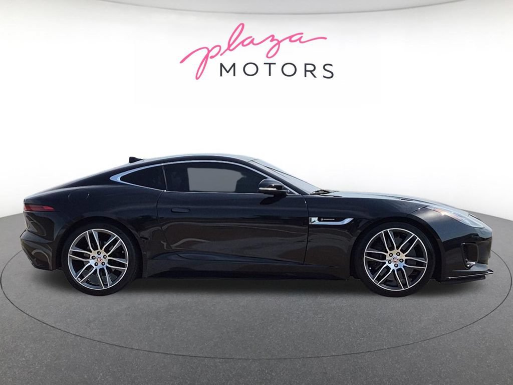 Used 2019 Jaguar F-TYPE R-Dynamic AWD/4WD image 4
