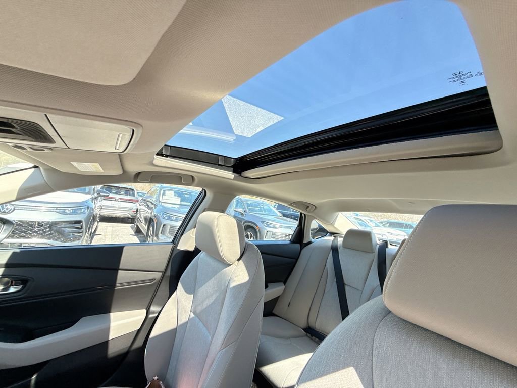 New 2026 Honda Accord SE image 16