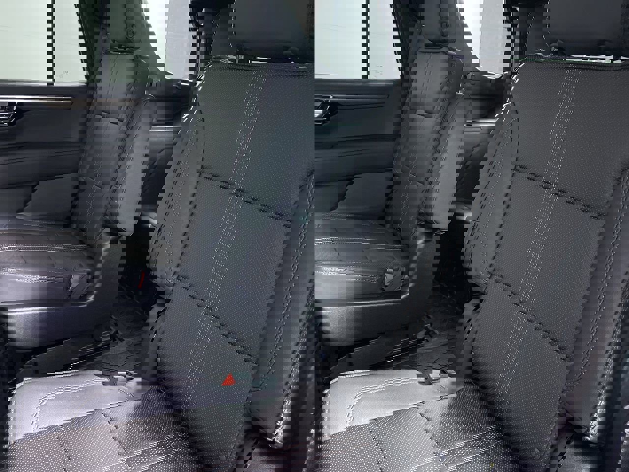 New 2026 Chevrolet Tahoe High Country image 15