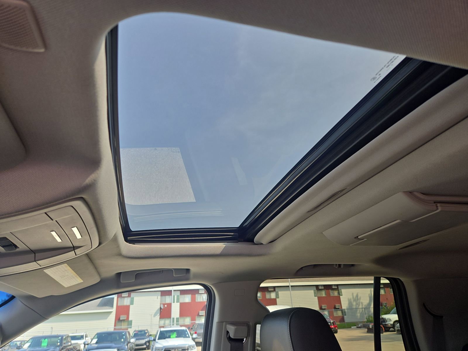 Used 2018 Chevrolet Tahoe Premier image 24