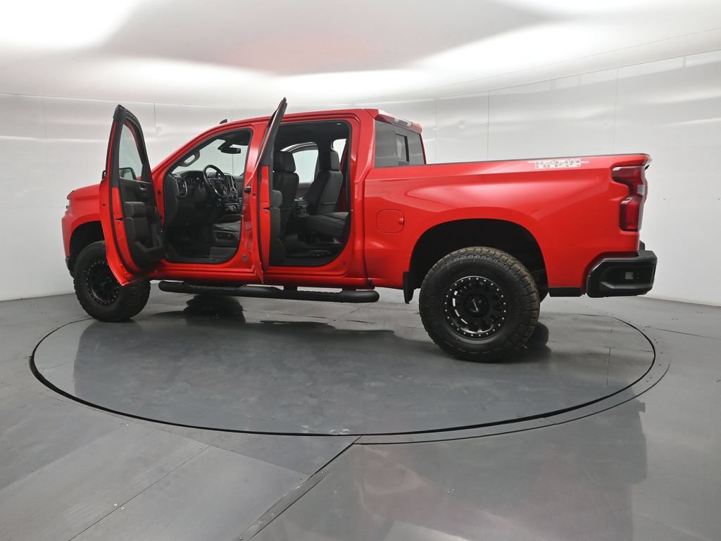 Used 2019 Chevrolet Silverado 1500 LT Trail Boss AWD/4WD image 32
