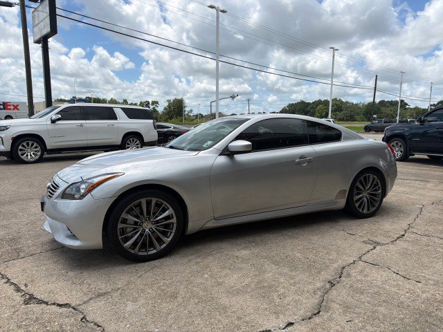 Used 2011 INFINITI G37 Journey w/ Premium Pkg RWD image 9