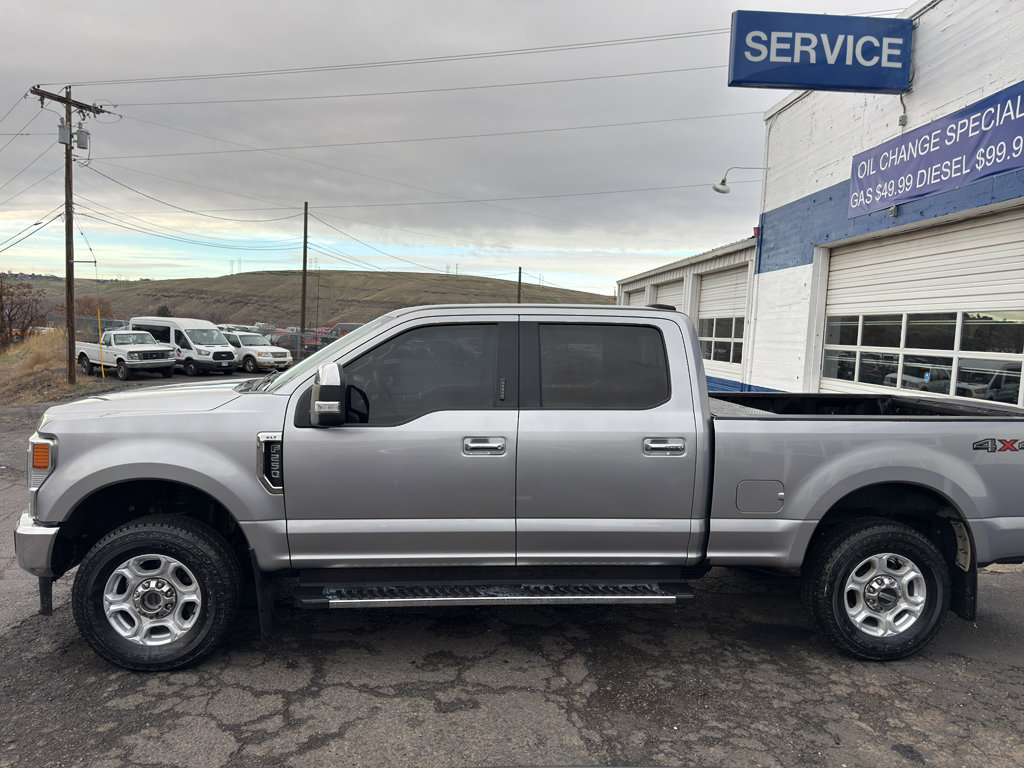 Used 2020 Ford F250 XLT w/ XLT Premium Package image 2