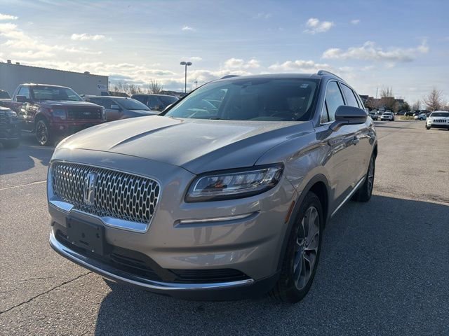 Used 2023 Lincoln Nautilus Reserve w/ Luxury Package image 11