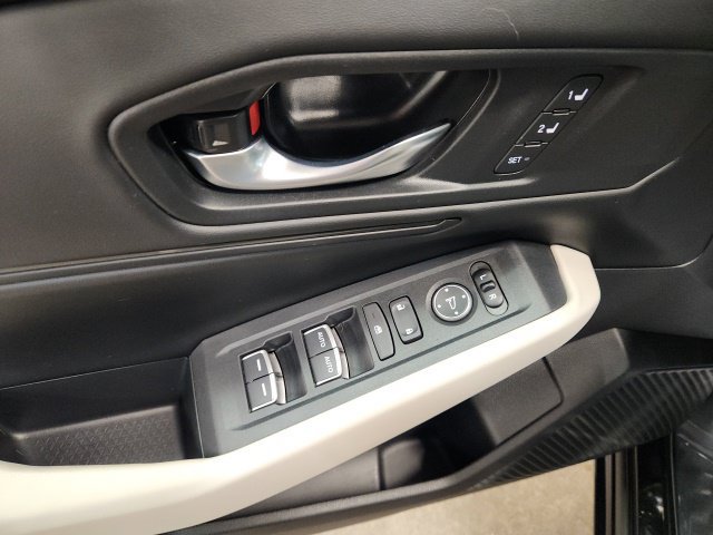 Used 2023 Honda Accord EX-L image 19