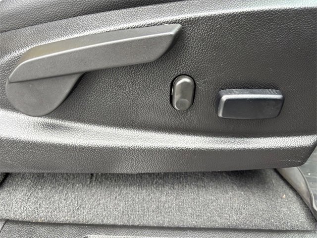 Used 2022 Chevrolet Colorado ZR2 w/ LPO, Door Decal Package image 34