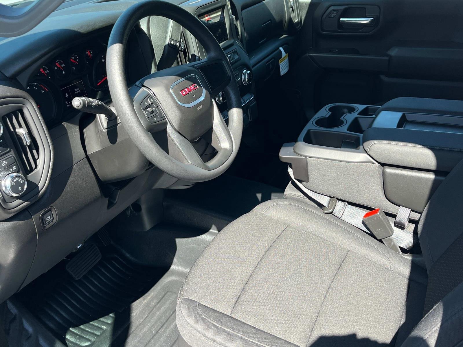 New 2026 GMC Sierra 3500 Pro w/ Convenience Package image 21