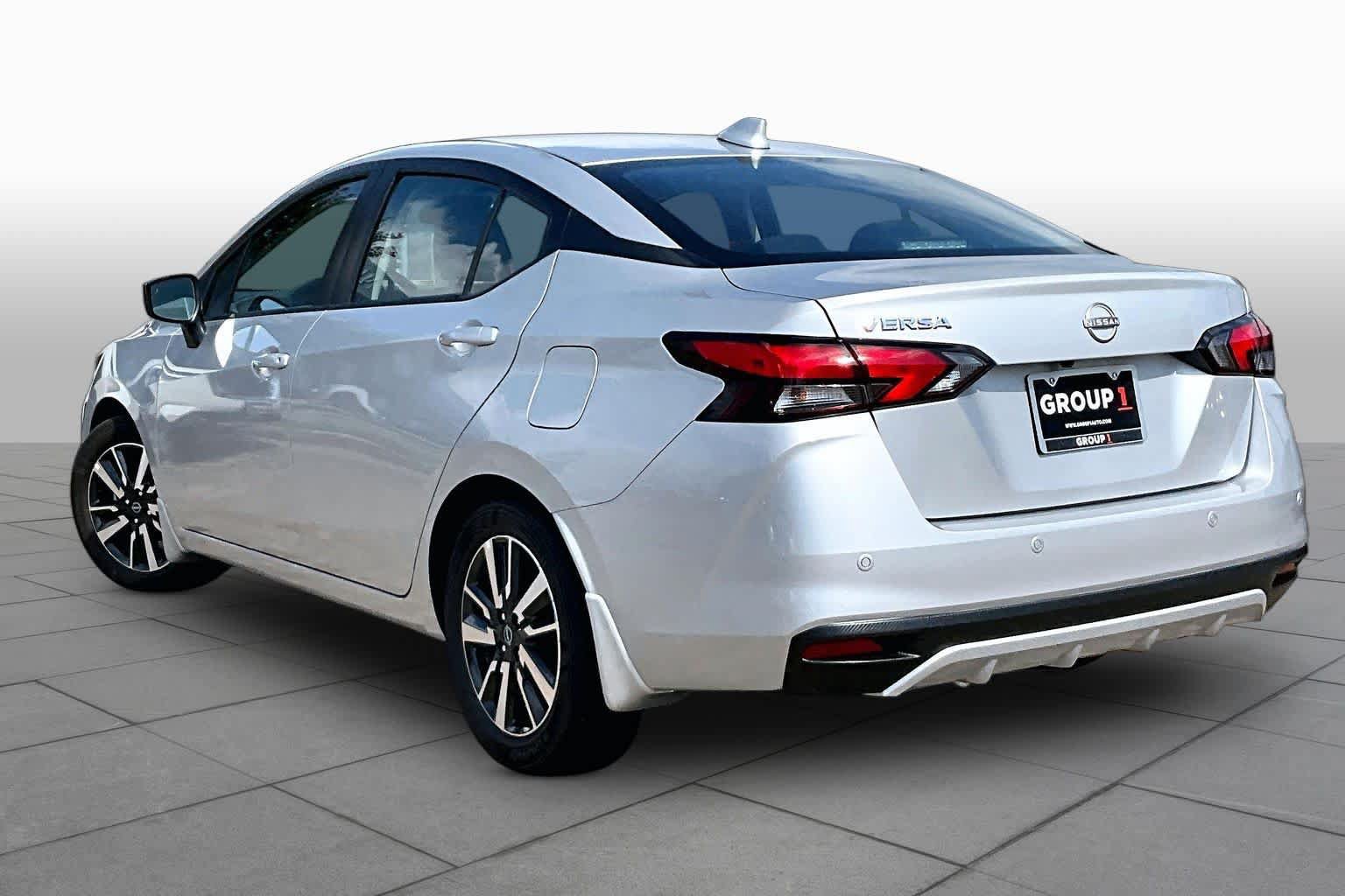Certified 2025 Nissan Versa SV w/ Trunk Package FWD image 11