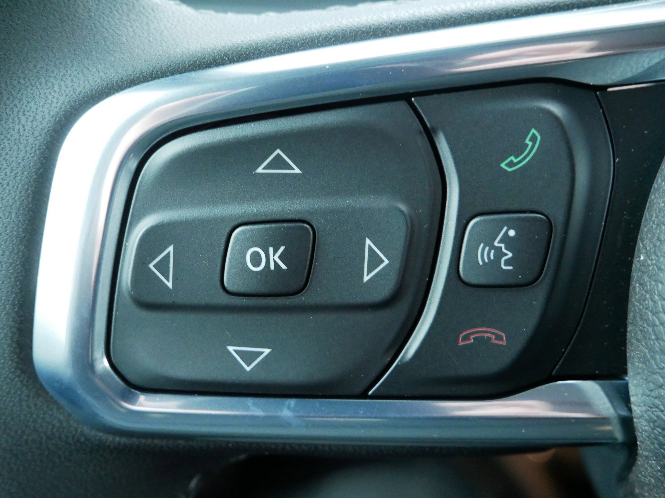 New 2026 Jeep Wrangler Unlimited Sahara AWD/4WD image 15