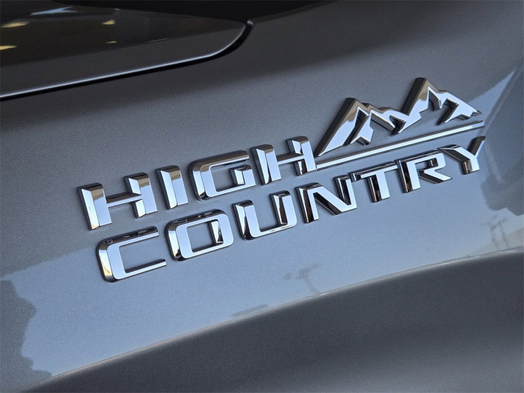 Used 2024 Chevrolet Silverado 1500 High Country w/ High Country Premium Package image 9