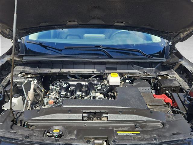 Used 2025 Nissan Pathfinder SL image 23