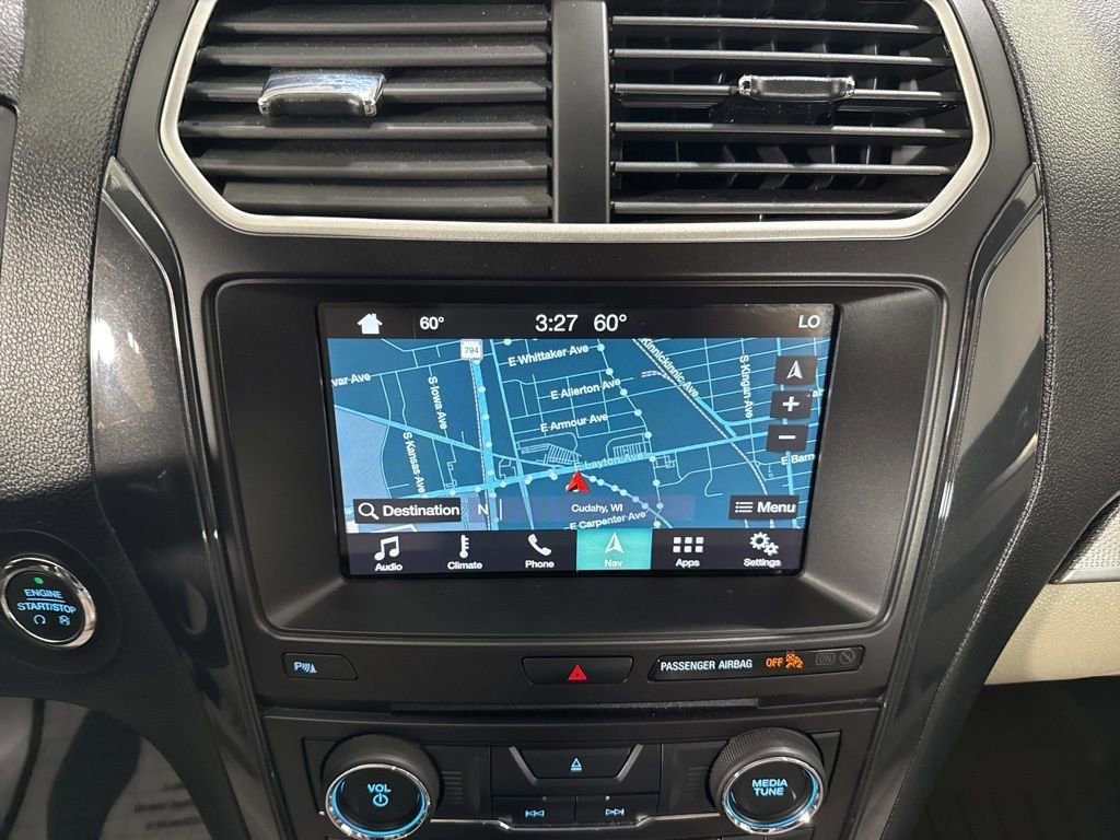 Used 2018 Ford Explorer XLT w/ Equipment Group 202A FWD image 31
