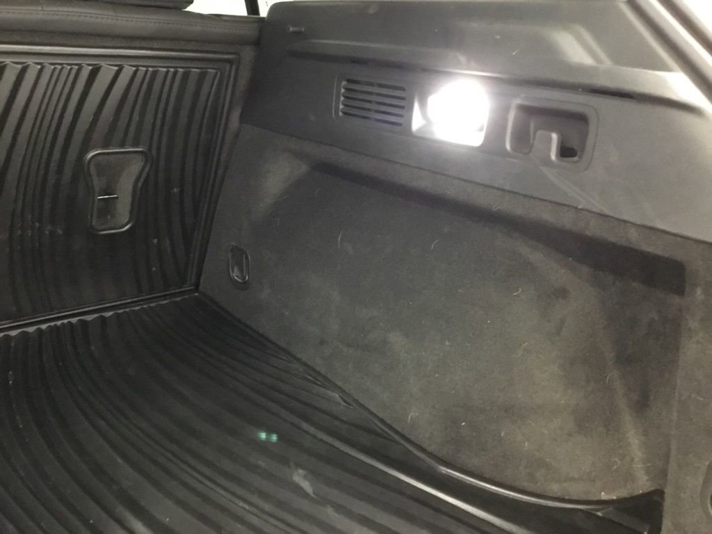 Used 2023 Buick Envision Essence w/ Sport Touring Package image 17