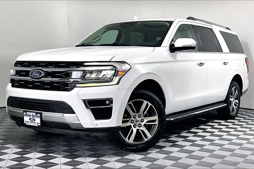 Used 2022 Ford Expedition Max Limited RWD image 2
