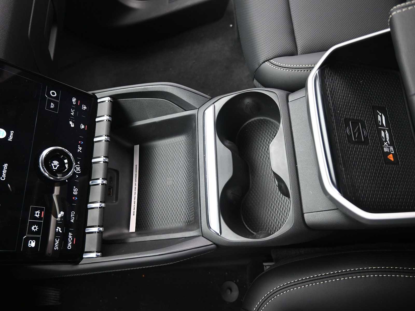 New 2026 GMC Terrain Elevation w/ Elevation Premium Package image 19