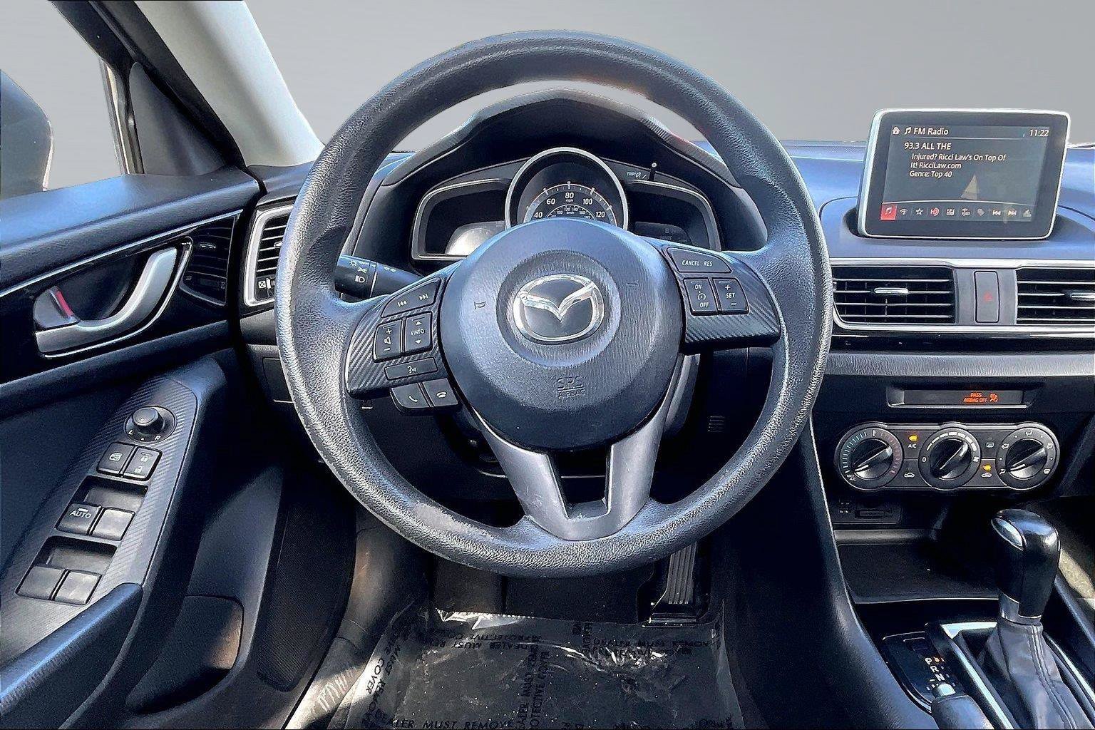 Used 2015 MAZDA MAZDA3 i Sport FWD image 6