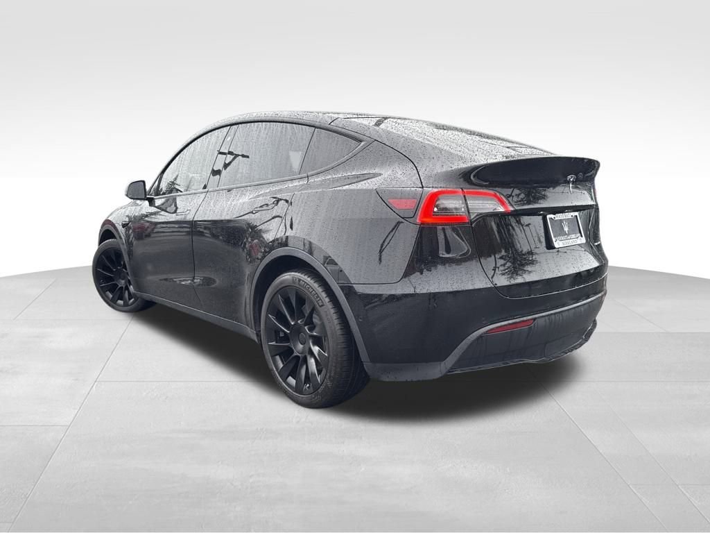 Used 2020 Tesla Model Y Long Range image 6