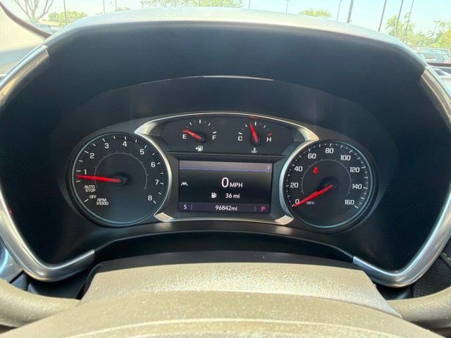 Used 2020 Chevrolet Equinox Premier w/ LPO, Cargo Package AWD/4WD image 28