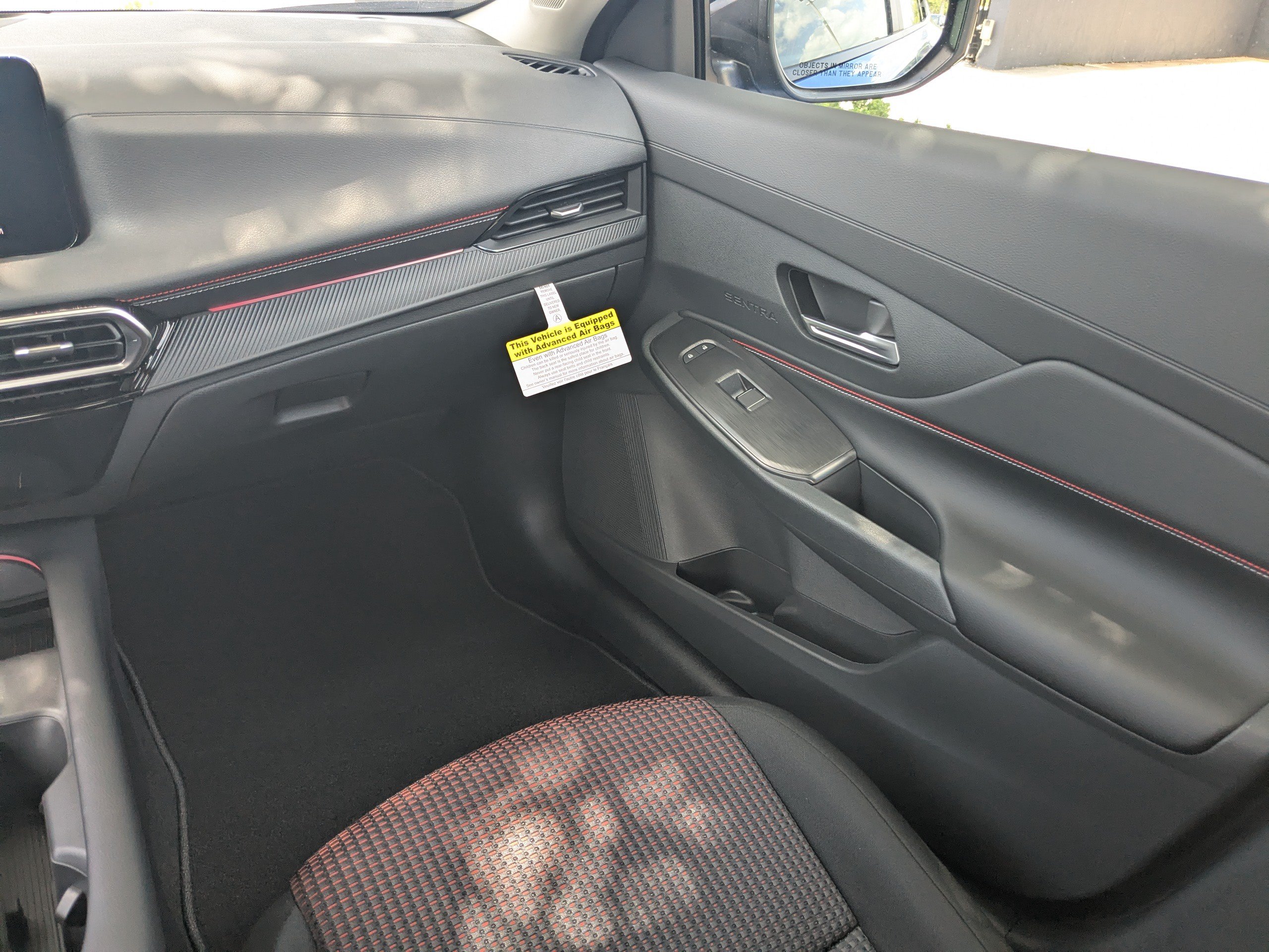 New 2026 Nissan Sentra SR w/ Floor Mat Package FWD image 16