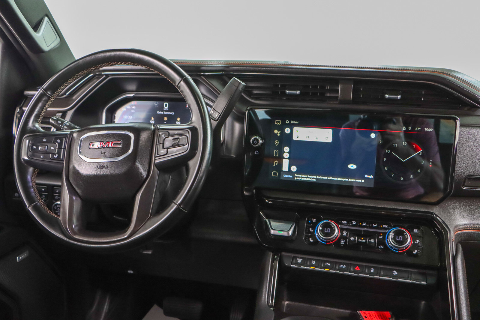 Used 2024 GMC Sierra 2500 AT4 w/ AT4 Premium Plus Package image 18