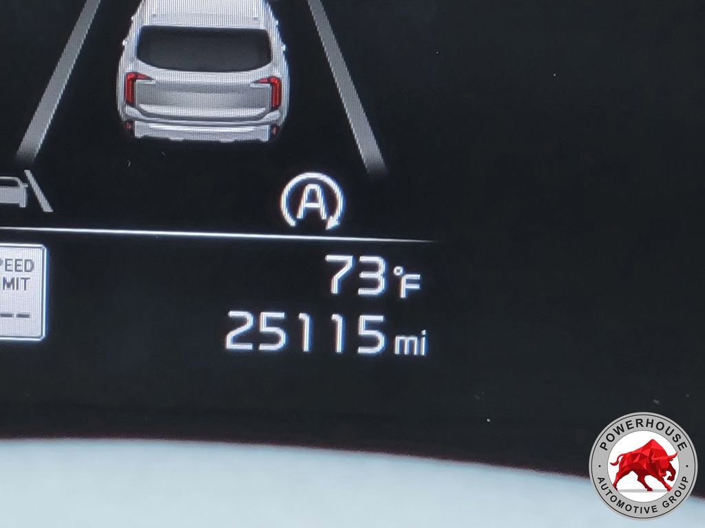 Used 2024 Kia Telluride EX w/ EX Captain's Chair Package FWD image 38