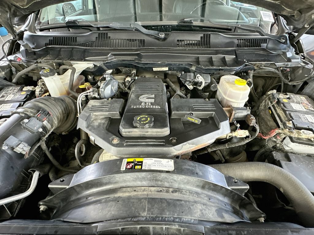 Used 2015 RAM 2500 Laramie w/ Convenience Group AWD/4WD image 32