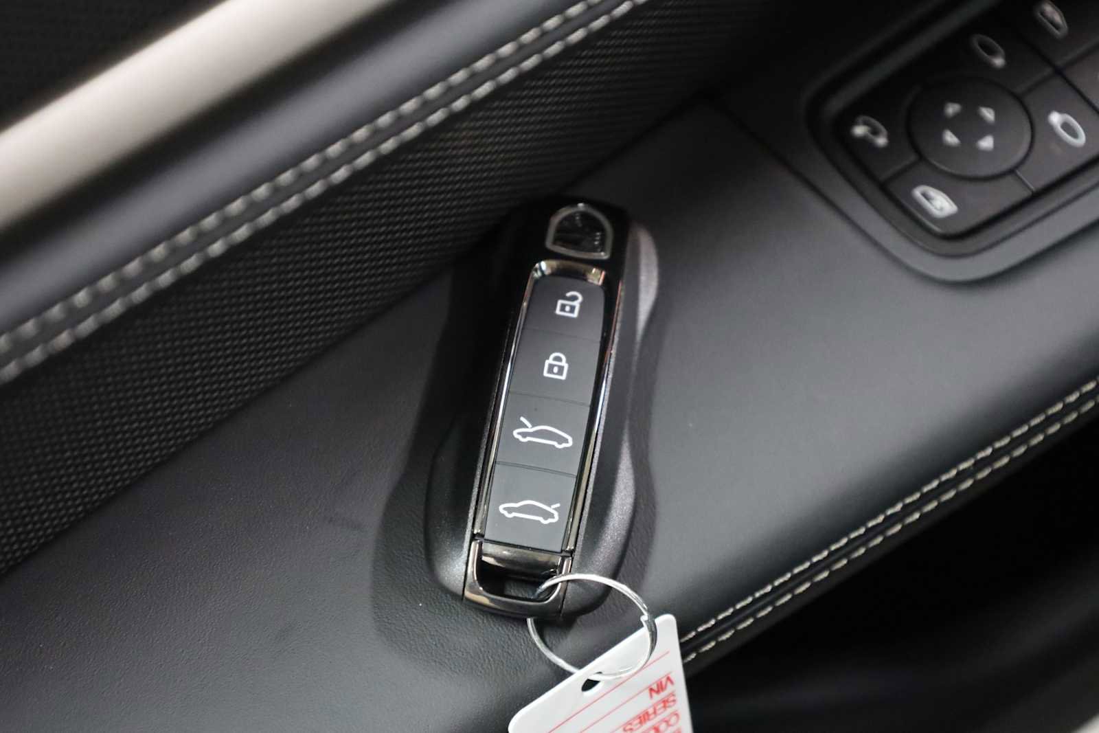 New 2025 Porsche Taycan Turbo image 49