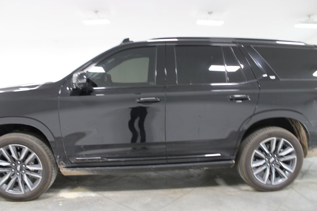 Used 2024 Cadillac Escalade Sport w/ Touring Package AWD/4WD image 6