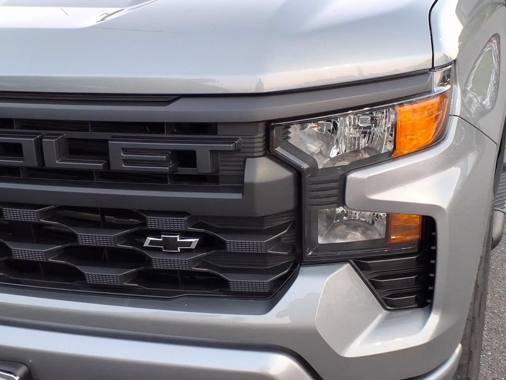 New 2026 Chevrolet Silverado 1500 Custom w/ Turbomax Blackout Package AWD/4WD image 8