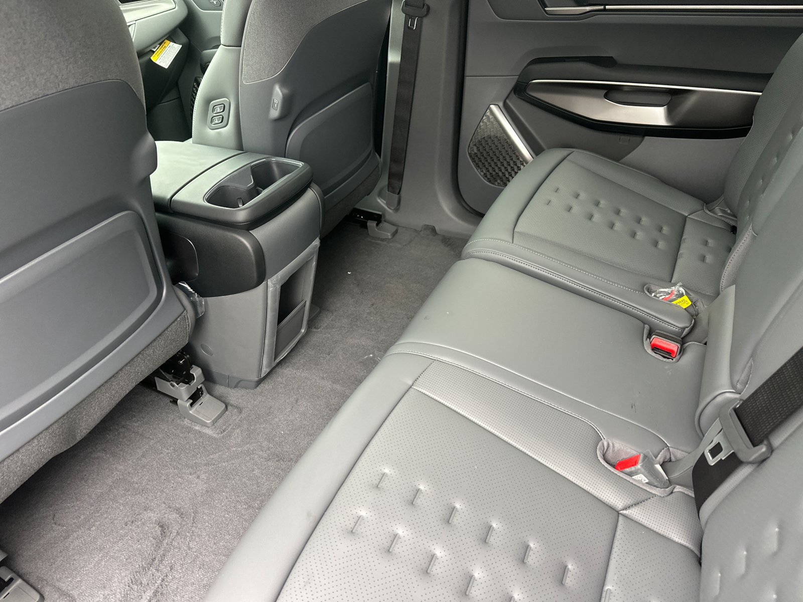 New 2026 Kia EV9 Wind AWD/4WD image 12