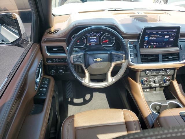 Used 2021 Chevrolet Suburban High Country AWD/4WD image 11