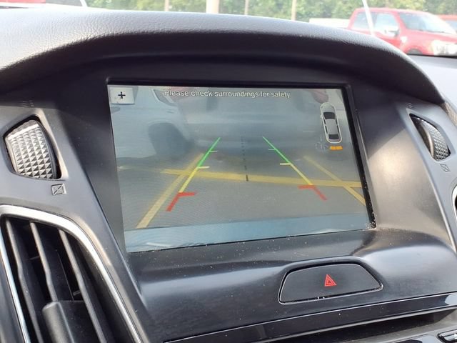 Used 2018 Ford Focus Titanium FWD image 8
