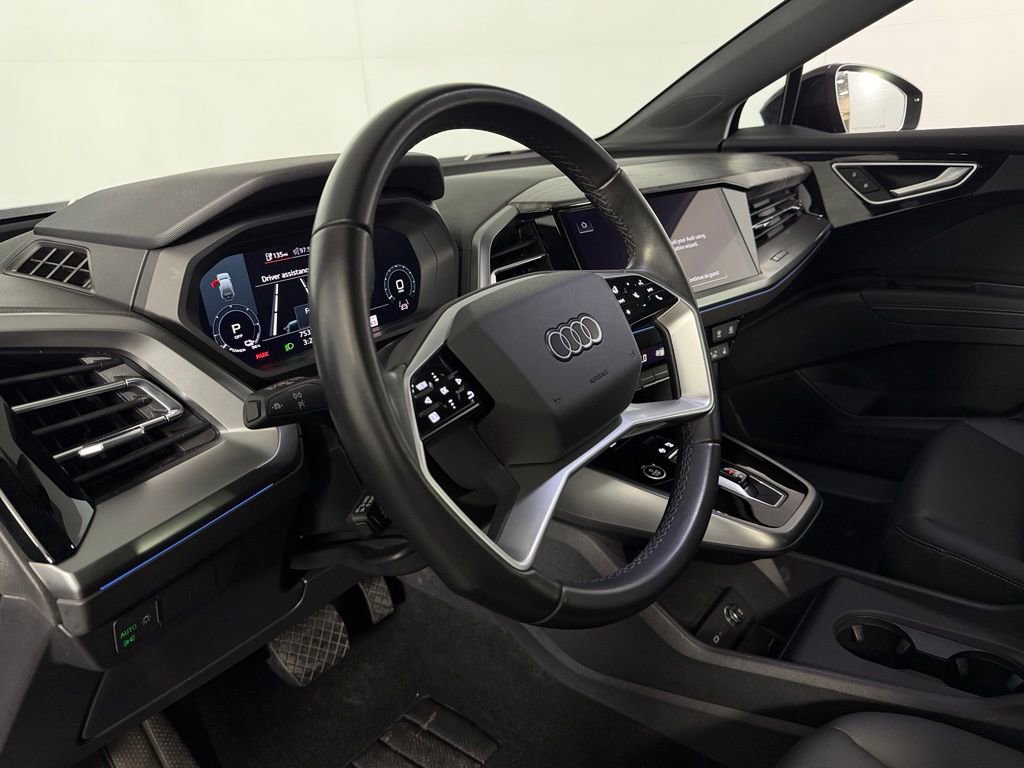 Used 2024 Audi Q4 e-tron Premium Plus AWD/4WD image 21