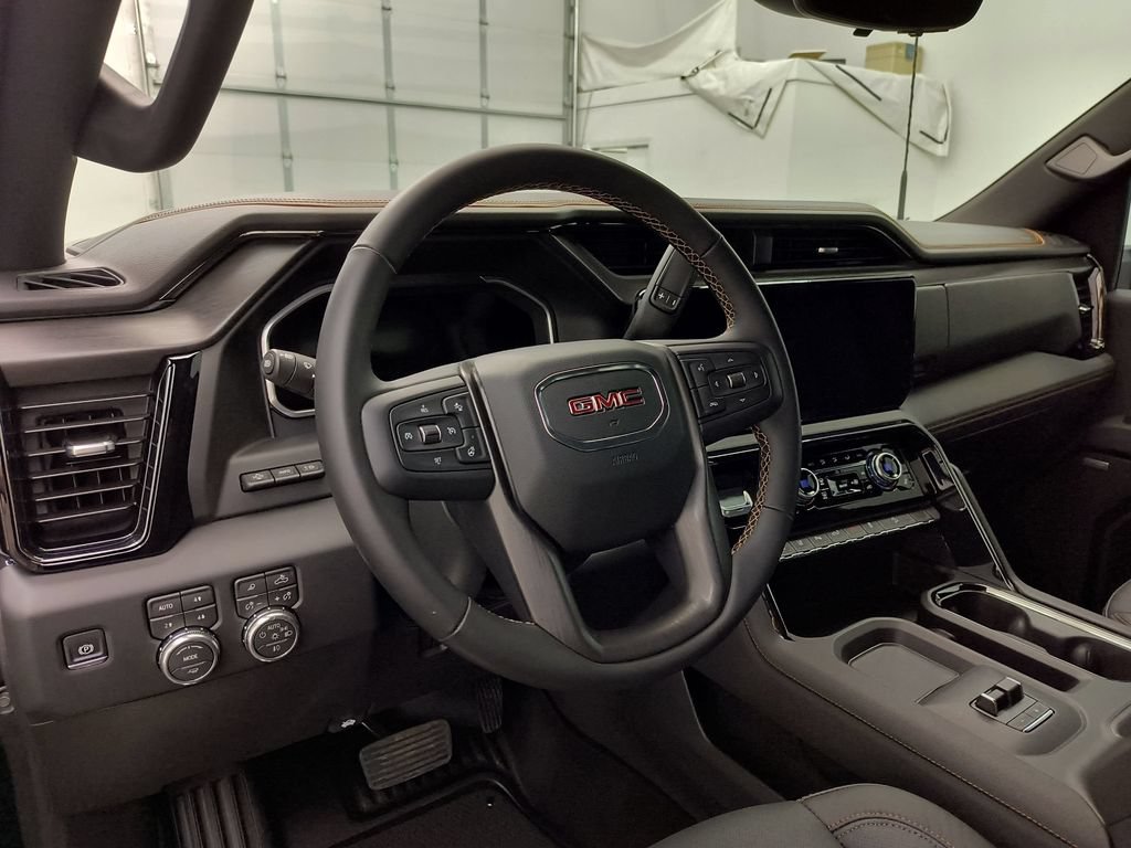 Used 2026 GMC Sierra 3500 AT4 w/ AT4 Premium Plus Package AWD/4WD image 4