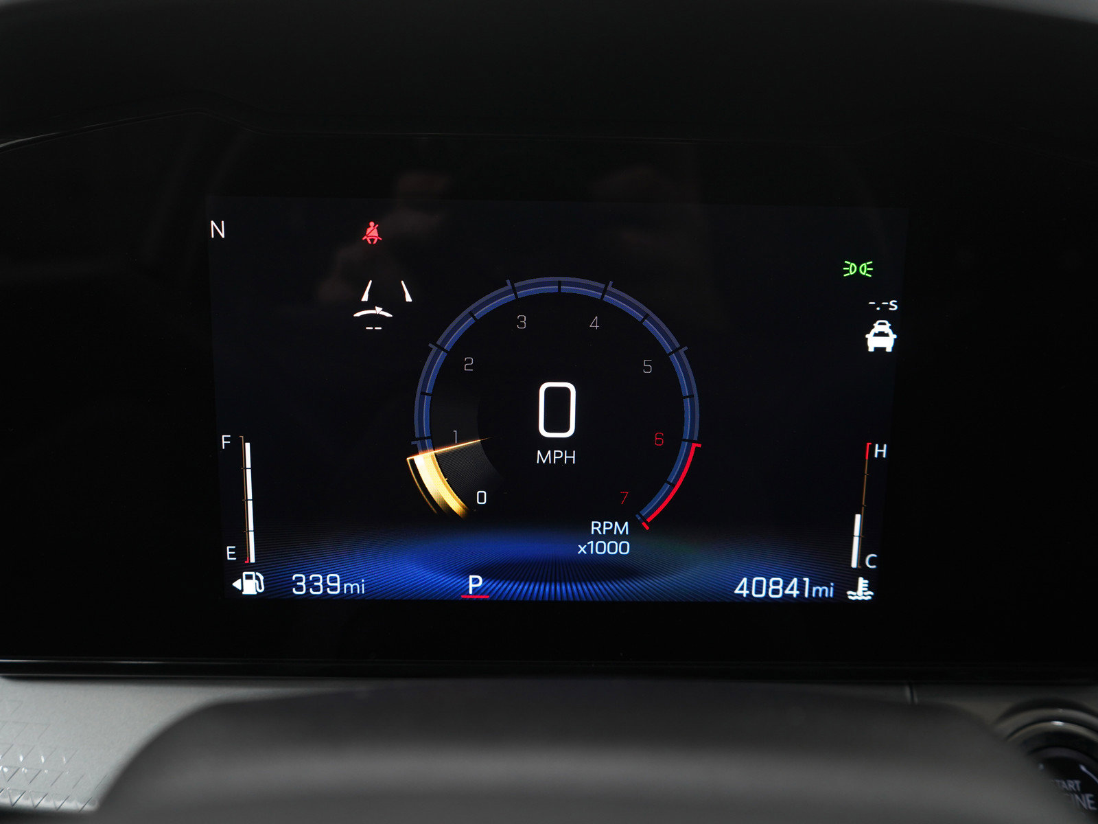 Used 2024 Chevrolet Trax LT w/ Sunroof Package image 26