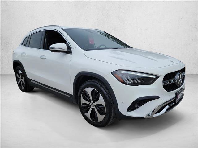 Used 2025 Mercedes-Benz GLA 250 image 3