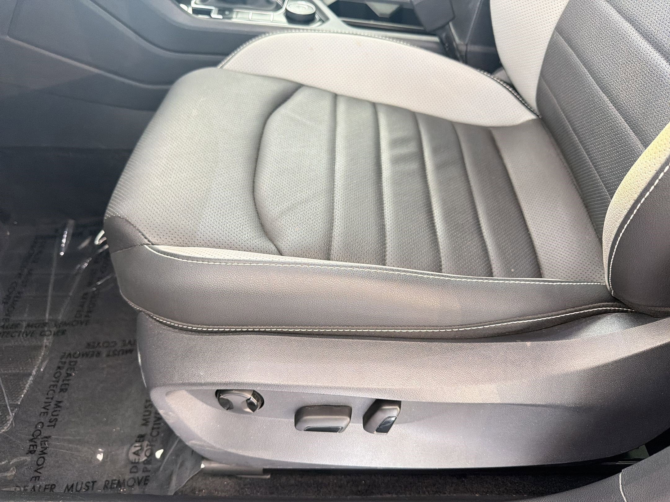 Certified 2023 Volkswagen Taos SEL AWD/4WD image 14