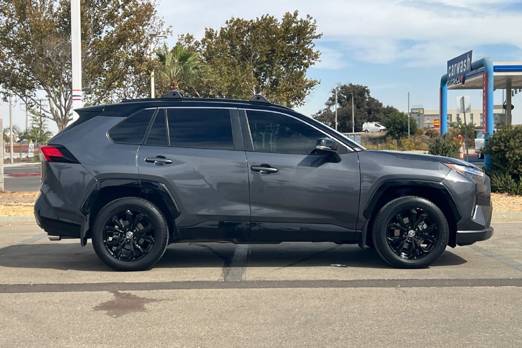 Certified 2023 Toyota RAV4 XSE AWD/4WD image 3