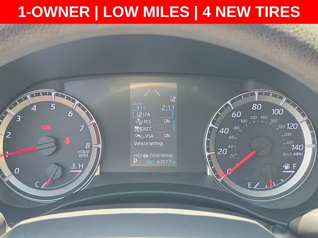 Used 2021 Toyota Highlander L FWD image 3