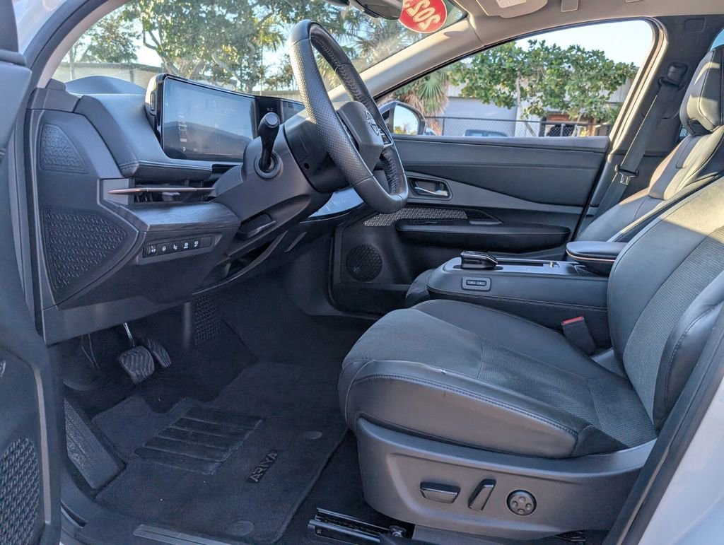 Certified 2023 Nissan Ariya AWD image 11