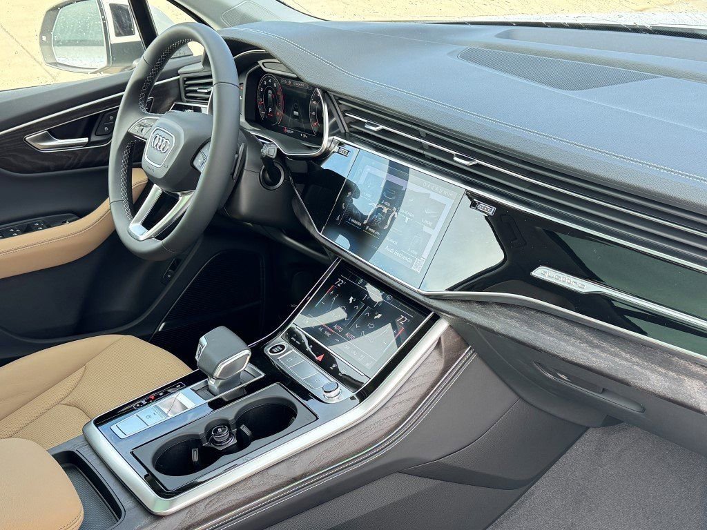 New 2026 Audi Q7 3.0T Premium Plus image 11
