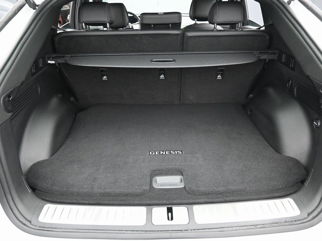 Used 2025 Genesis GV60 RWD image 32