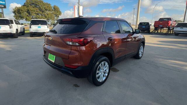 Used 2021 Chevrolet TrailBlazer LS FWD image 8