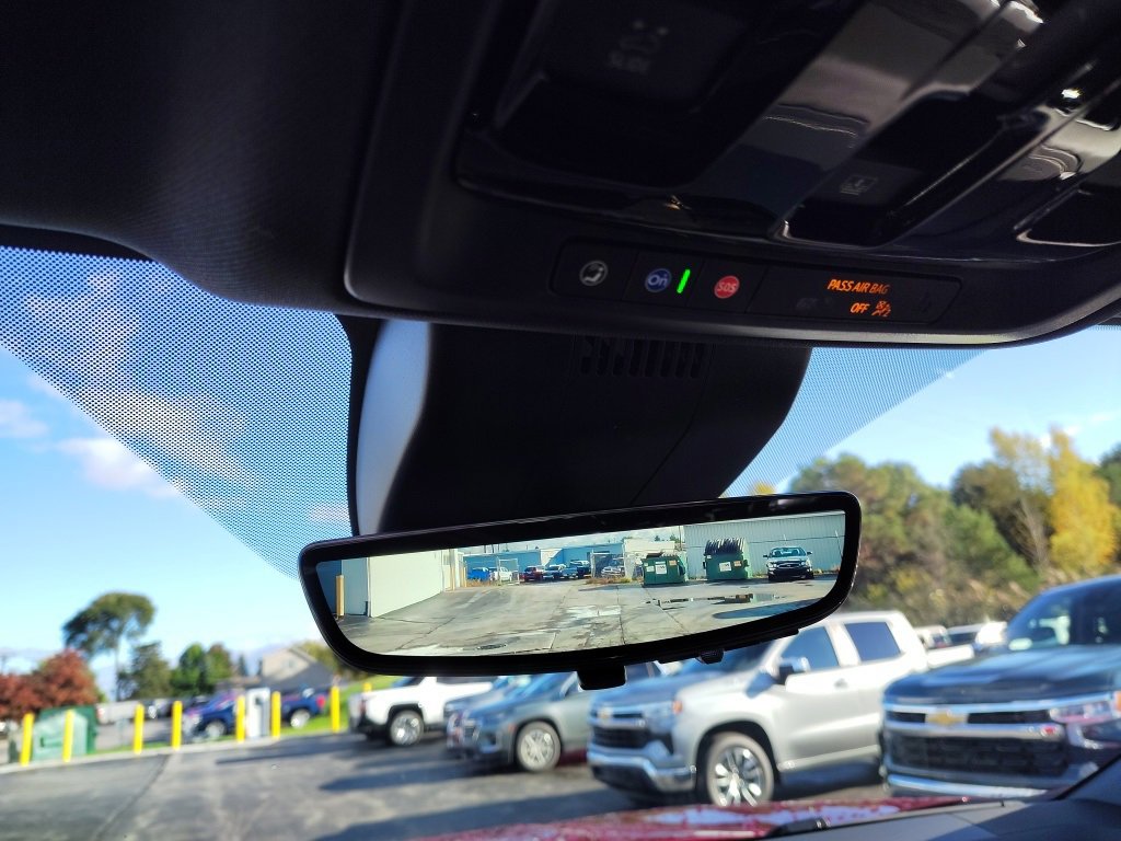 New 2026 Chevrolet Suburban Premier image 19