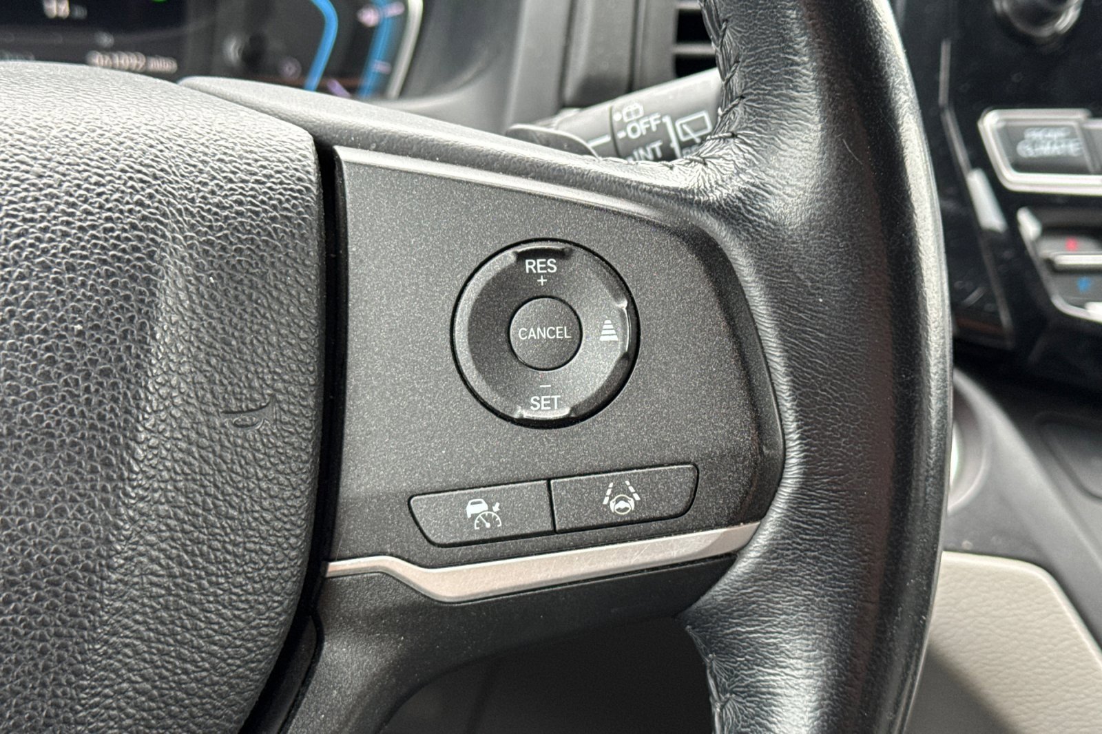 Used 2023 Honda Odyssey EX-L image 39