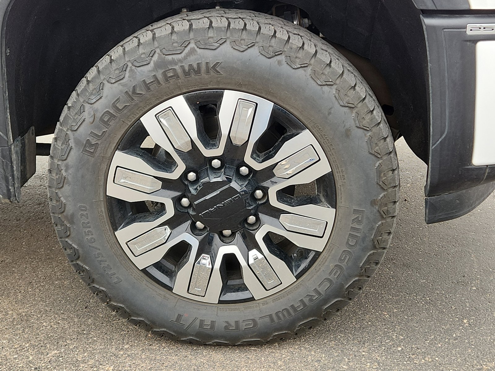 Used 2025 GMC Sierra 2500 Denali w/ Max Trailering Package image 7