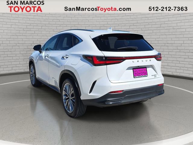 Used 2022 Lexus NX 350 AWD w/ Vision Package image 9