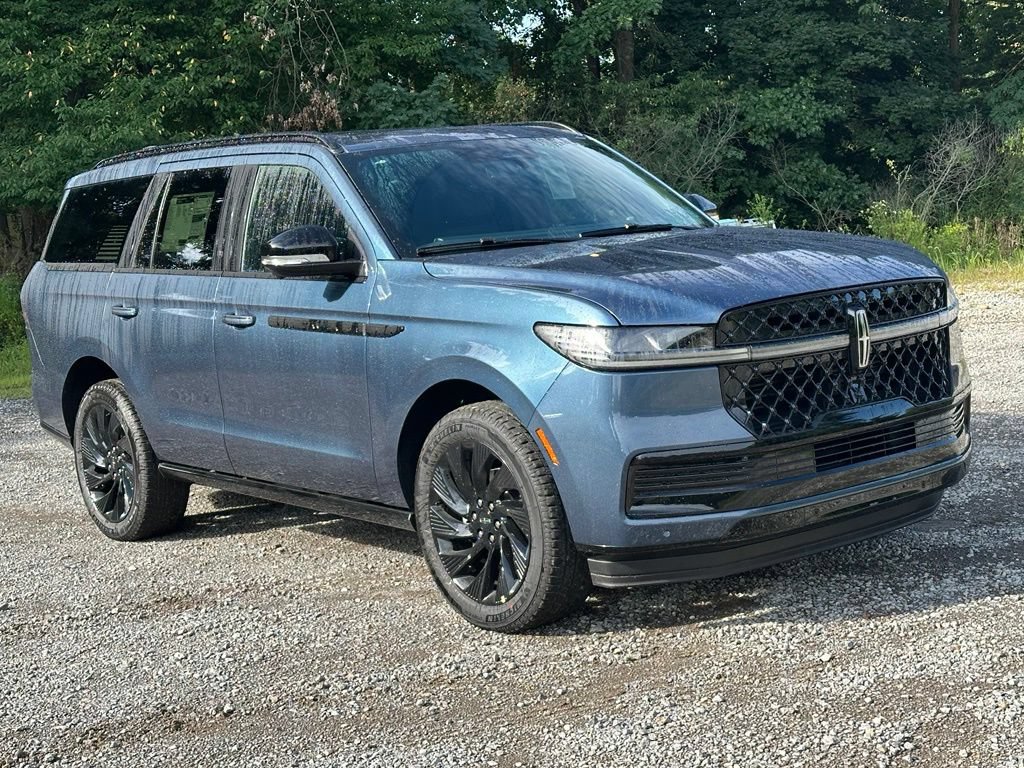 New 2027 Lincoln Navigator Reserve w/ Jet Appearance Package AWD/4WD image 29