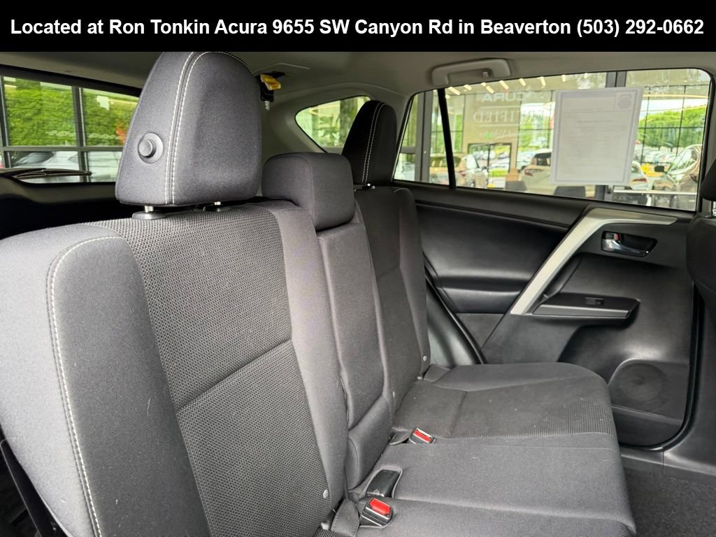Used 2016 Toyota RAV4 XLE AWD/4WD image 31