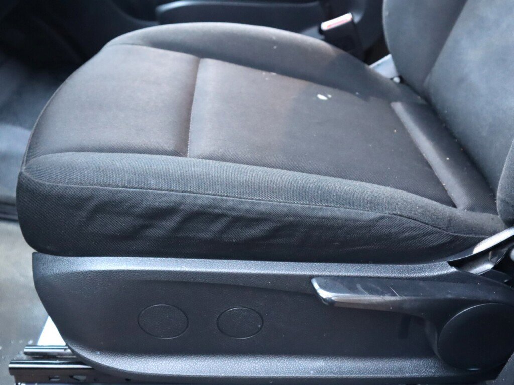 Used 2019 Mercedes-Benz Sprinter 144 image 21